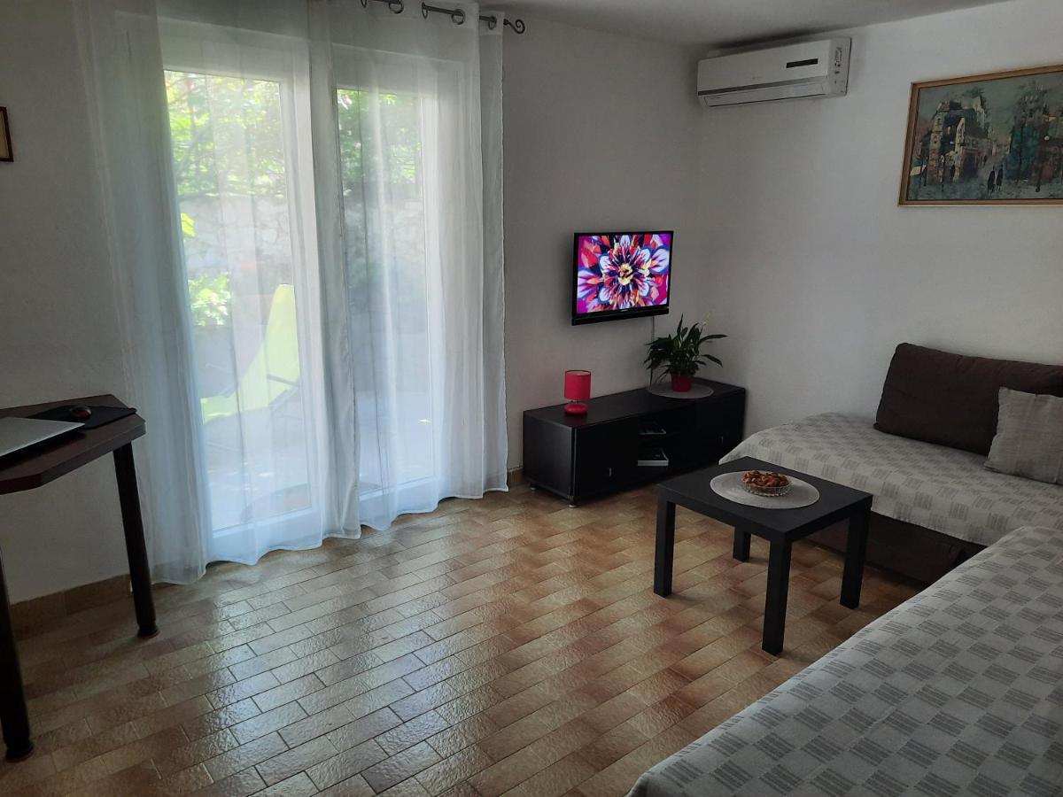 Apartment Ema Trogir Extérieur photo