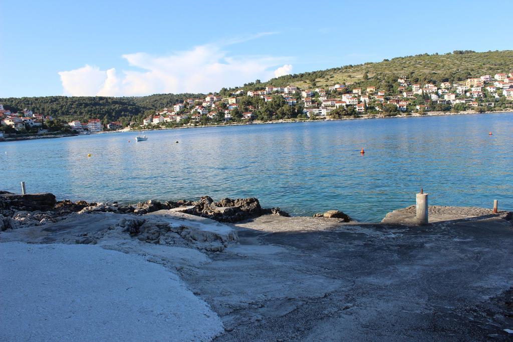 Apartment Ema Trogir Chambre photo